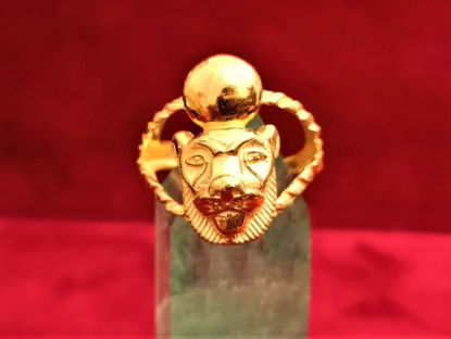 Picture of Detailed Gold Sekhmet Ring