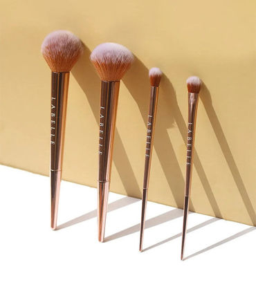 Picture of ROSE GOLD BRUSH SET