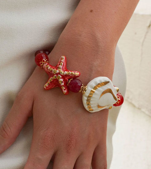 Picture of Bracelet with star and shell in ceramic, with pearls of Agate and Cornelian stones