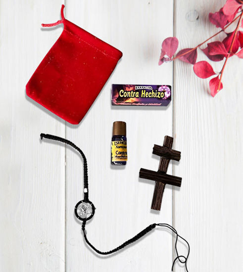 Picture of Contra Hechizo Essence Oil Kit – Protection & Love Ritual